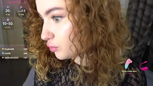 Snapshot of YesPussyClover chatting on October 16, 7:49 pm YesPussyClover online show from October 16, 7:49 pm