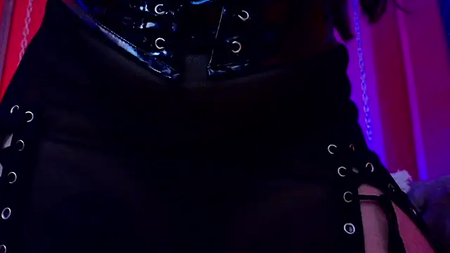 Julieta Russell online show from September 20, 1:09 pm