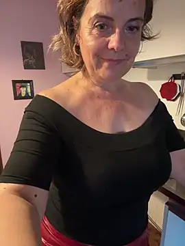 Snapshot of Sunbelxx chatting on September 23, 9:51 am Sunbelxx online show from September 23, 9:51 am