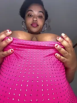 Linahlove online show from March 26, 8:27 am