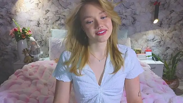 Aurora Golden1 online show from February 2, 2:38 pm