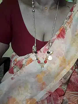 Snapshot of negatamil chatting on October 26, 4:35 pm negatamil online show from October 26, 4:35 pm