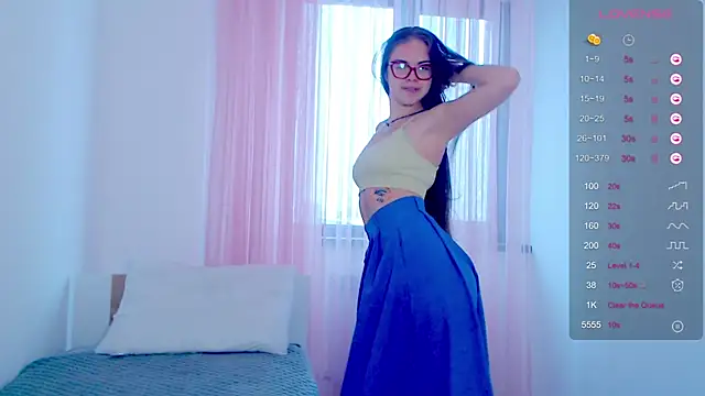 Sarah HS online show from December 23, 7:56 am