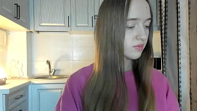 leslie my lovee online show from November 19, 8:09 pm