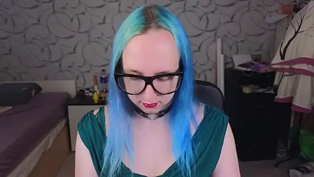 TheTrixy online show from June 2, 10:27 am