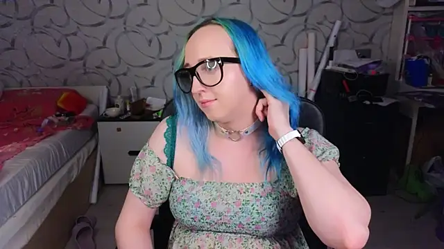 TheTrixy online show from June 12, 3:03 am