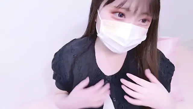 x--Miu--x online show from January 15, 11:16 am