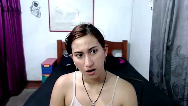 LadyMilk003 online show from September 10, 4:51 pm