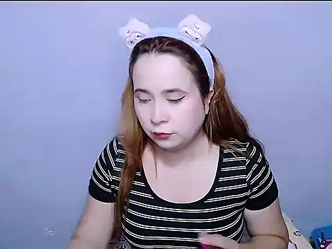 SubLayla01 online show from November 12, 6:17 pm