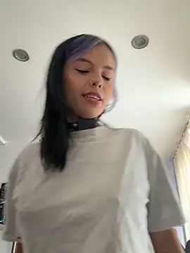 Alicia Ortiiz online show from February 13, 4:08 pm