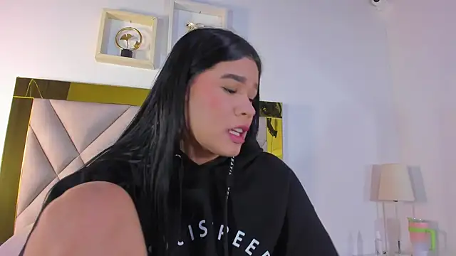 nicole grace0 online show from September 19, 12:26 pm