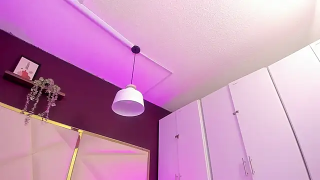 April bowie online show from October 13, 11:24 am