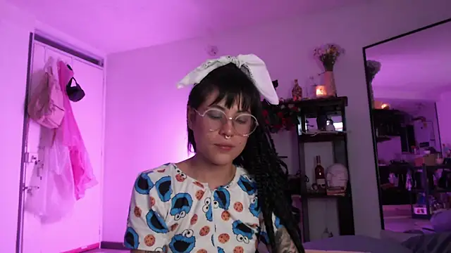 Hellen dumont online show from January 11, 5:23 am