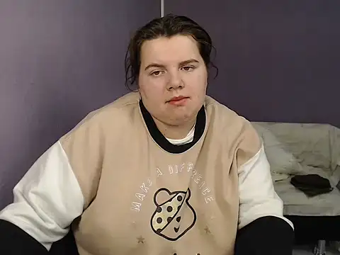 so shy online show from October 7, 11:03 am