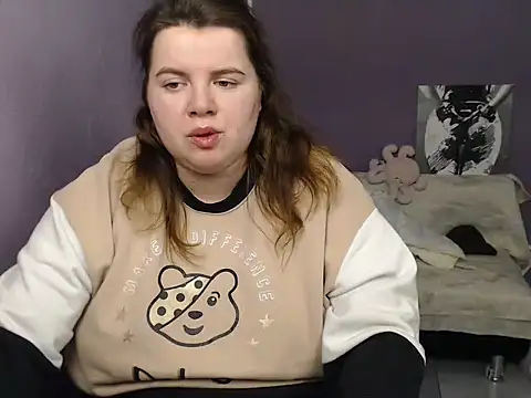 so shy online show from October 29, 10:52 am