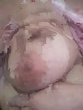 Snapshot of carmelasexy chatting on October 23, 7:42 pm carmelasexy online show from October 23, 7:42 pm