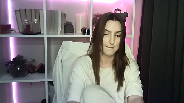 X Alisa online show from December 2, 7:16 pm