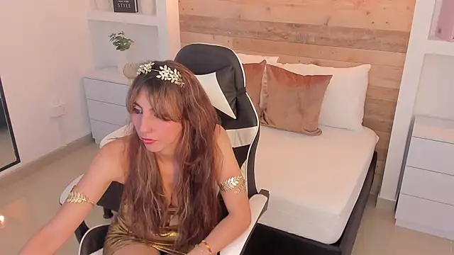 Snapshot of candy_summer28 chatting on November 1, 8:02 pm candy summer28 online show from November 1, 8:02 pm