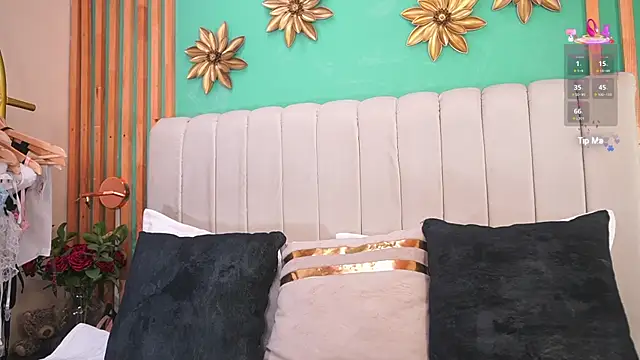 Snapshot of katlyn_martins chatting on September 20, 6:39 pm katlyn martins online show from September 20, 6:39 pm