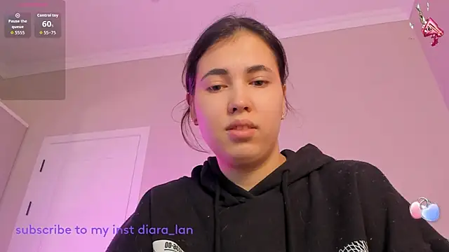 Snapshot of hoa_lan chatting on October 3, 3:11 am hoa lan online show from October 3, 3:11 am