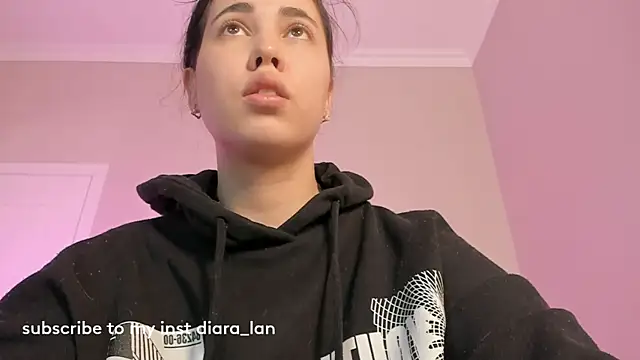 Snapshot of hoa_lan chatting on October 13, 3:31 am hoa lan online show from October 13, 3:31 am