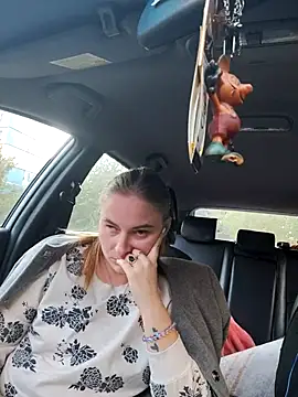 ElenaMaeer online show from September 26, 3:09 pm