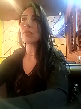 Snapshot of christine-x chatting on September 18, 2:37 pm christine-x online show from September 18, 2:37 pm