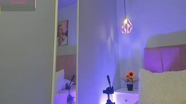 ScarletGV online show from January 19, 6:09 am