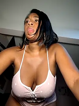 HanaThompson online show from March 12, 5:37 pm