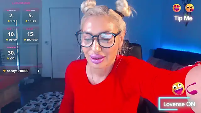 beauty chl0e online show from November 23, 8:43 pm