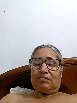  candi online show from January 9, 4:39 am