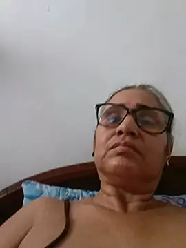  candi online show from June 1, 7:04 pm