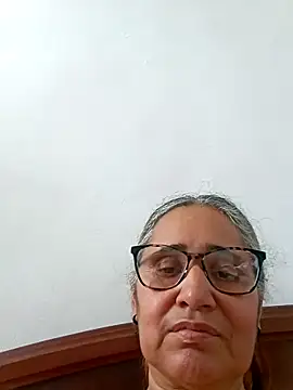  candi online show from February 19, 8:51 pm