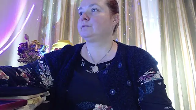 amorelara online show from May 31, 10:54 am