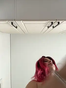 RiriRoseey online show from November 10, 10:21 am