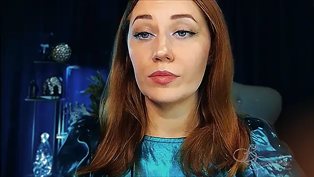 MissBeverlyMills online show from April 27, 6:32 am