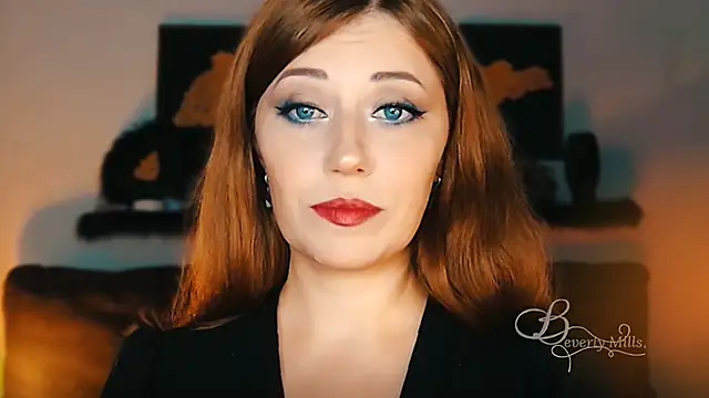 Snapshot of MissBeverlyMills chatting on September 25, 7:55 pm MissBeverlyMills online show from September 25, 7:55 pm