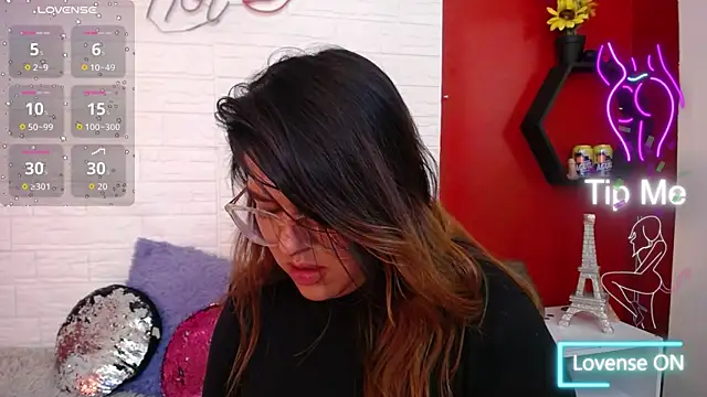  poison sweet online show from December 16, 9:31 pm