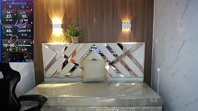 victoria castillo b online show from November 13, 12:37 pm