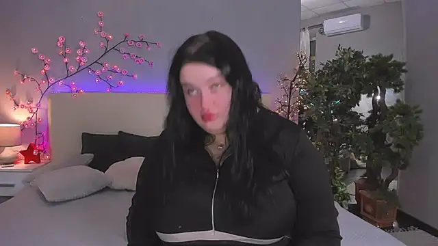 MonaSteele online show from February 4, 1:58 pm