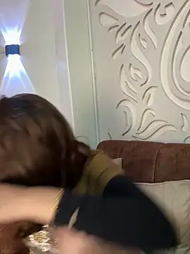 Jen jennyy1 online show from April 13, 9:04 pm