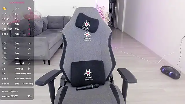 LovelyBianca online show from March 29, 9:25 pm