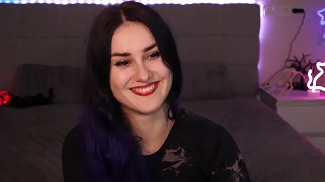 Snapshot of Erotic_Synth_Goddess chatting on October 5, 5:07 pm Erotic Synth Goddess online show from October 5, 5:07 pm