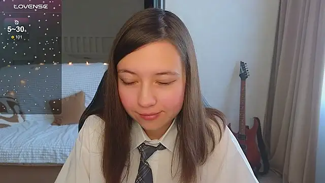 Lina Brownie online show from October 19, 4:14 am