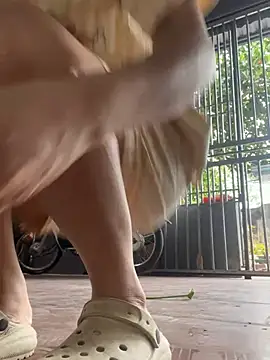   Saphia   online show from March 25, 1:11 am