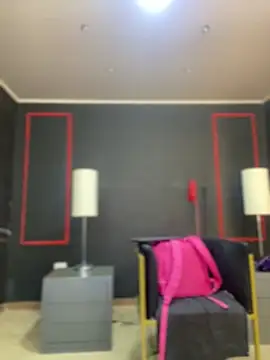 Snapshot of CharlotteScotte chatting on October 9, 11:47 am CharlotteScotte online show from October 9, 11:47 am