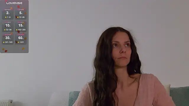 Snapshot of LilyRoselyn chatting on October 26, 12:00 pm LilyRoselyn online show from October 26, 12:00 pm