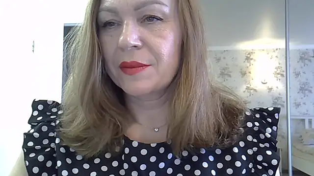 Alexandra-Rosee online show from December 1, 6:06 am