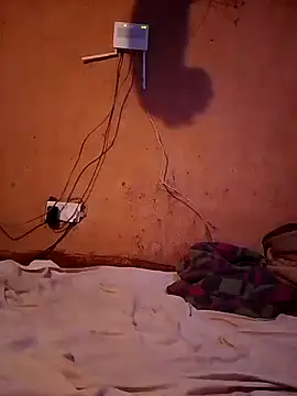 cute naimah online show from November 11, 5:32 pm