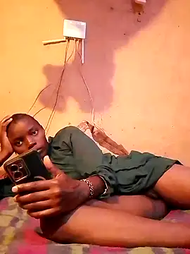 Snapshot of cute_naimah chatting on October 19, 8:49 am cute naimah online show from October 19, 8:49 am